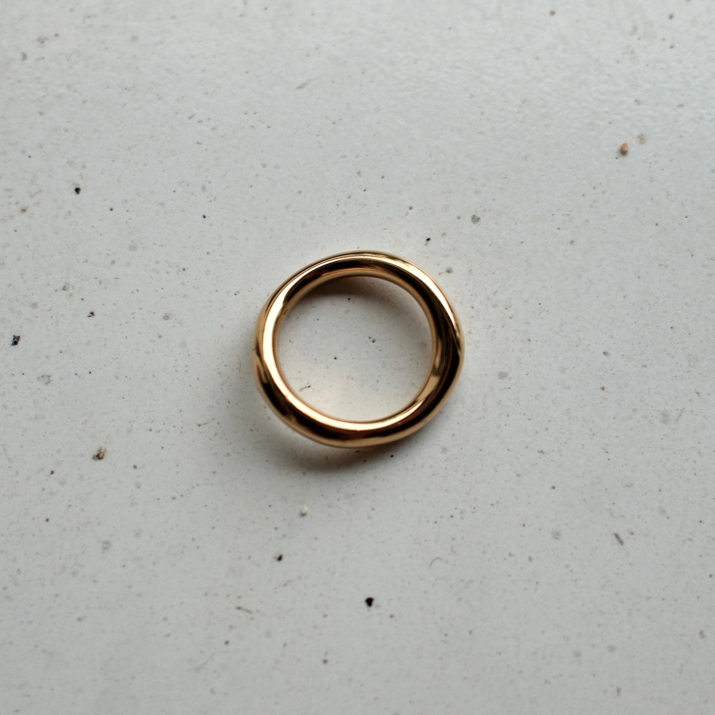 Hai Gold Ring