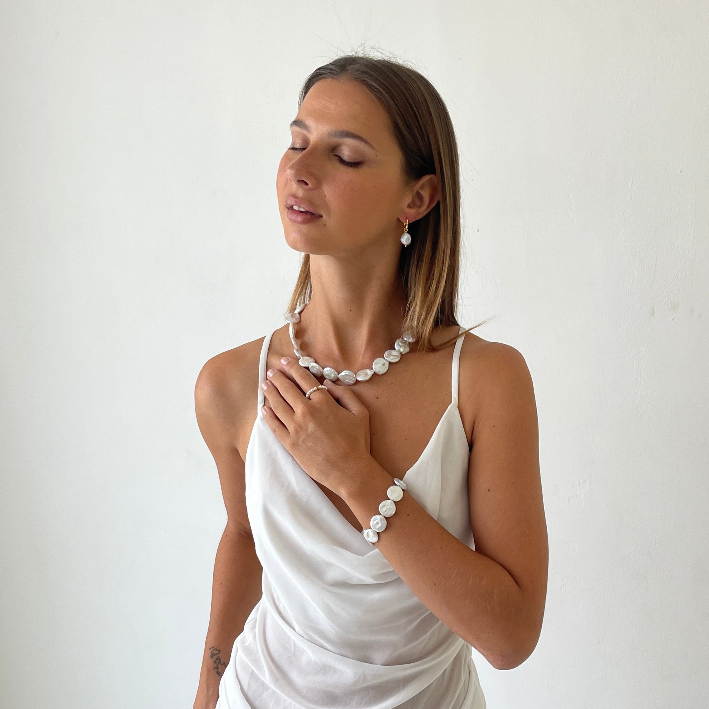 freshwater baroque pearl gold-plated necklace with unique pearl shapes, buy our minimalist gold-plated pearl necklace in Bali